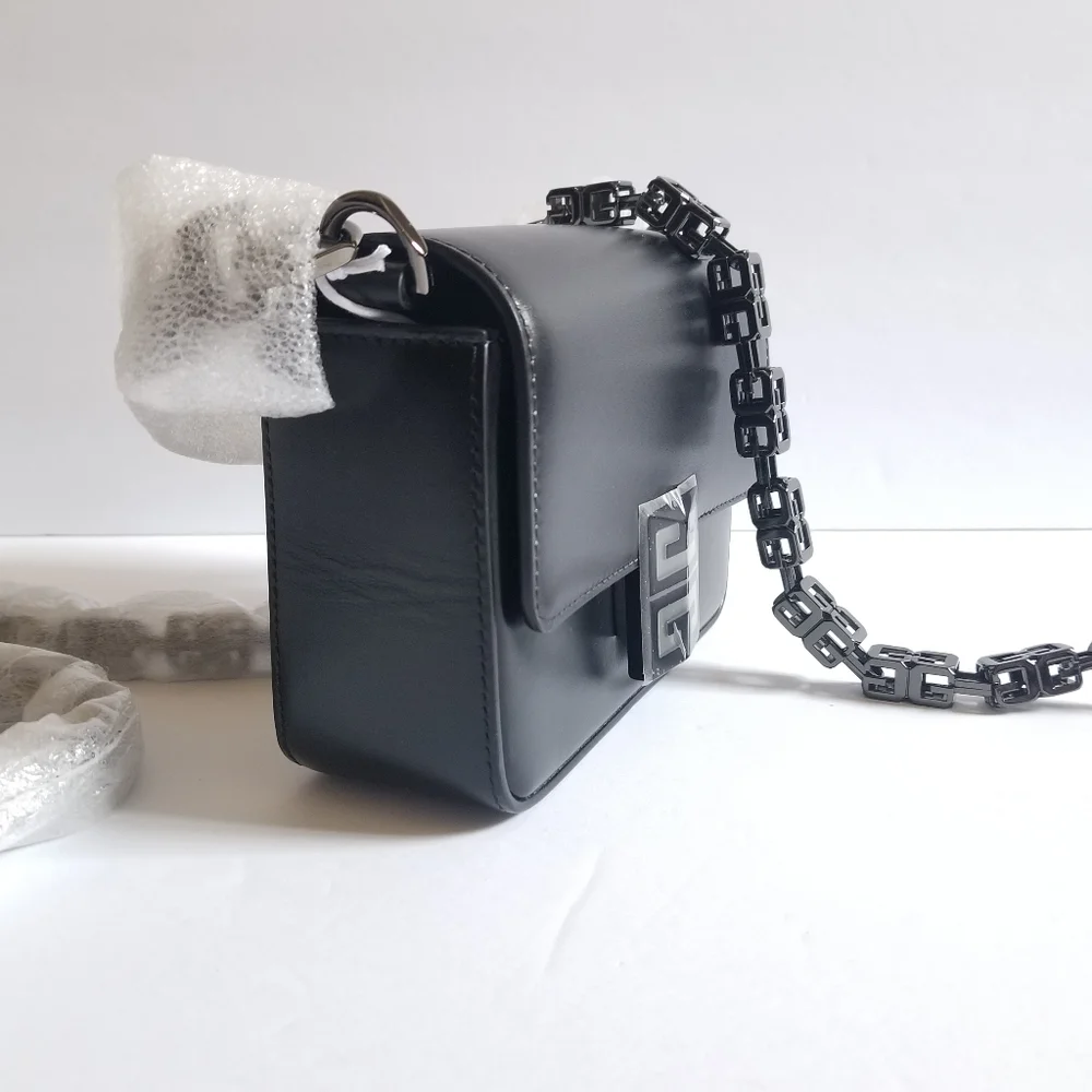 Givenchy Small Leather Crossbody Bag Black - Picture 4 of 14